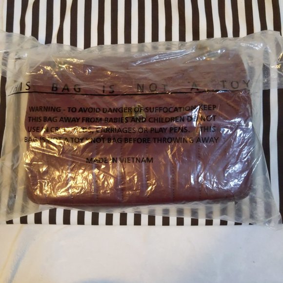 NWOT Henri Bendel 712 Convertible Shoulder Bag in Oxblood - Picture 16 of 16